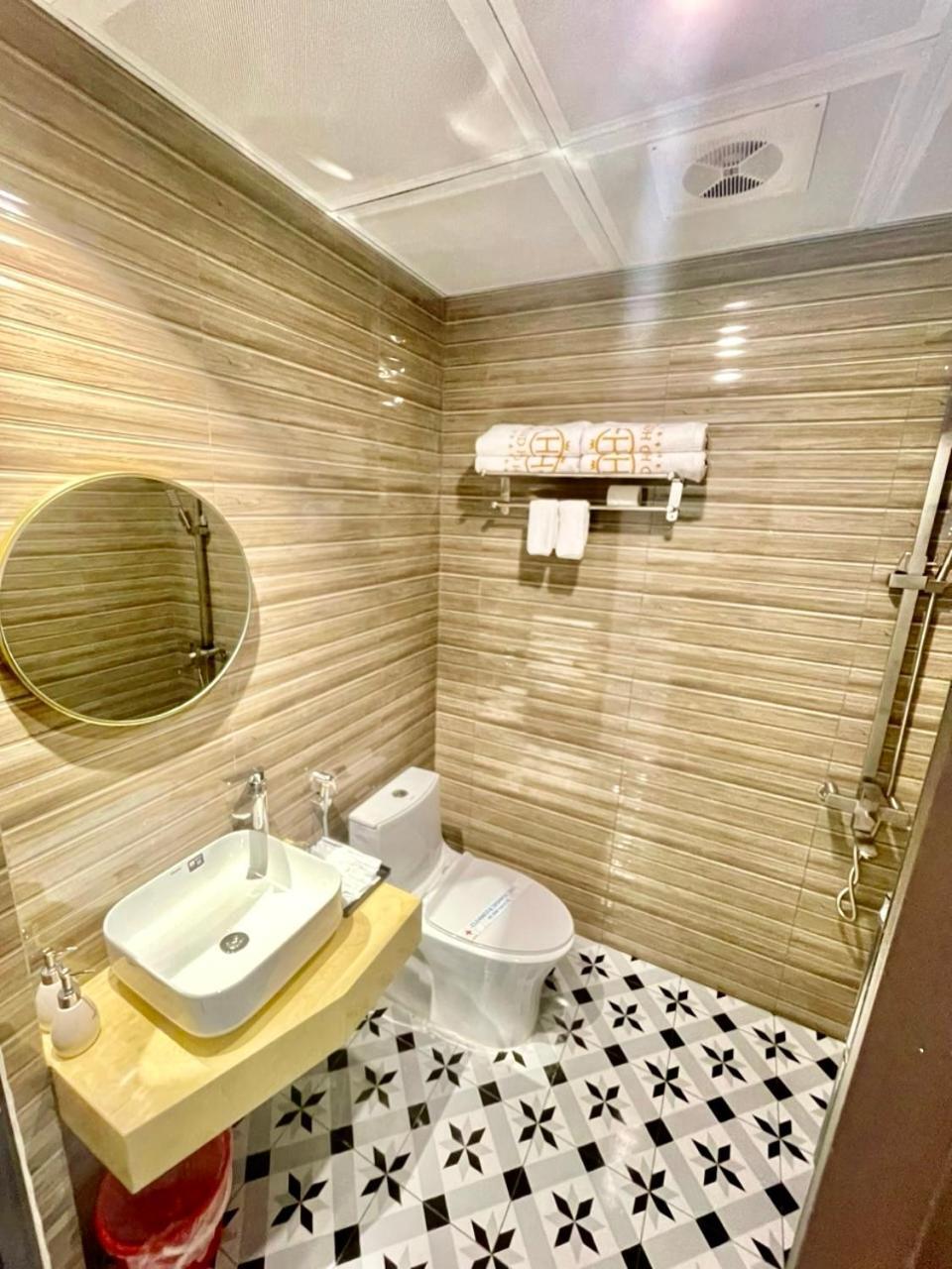 Grand Ha Noi Hotel Hanoi Esterno foto